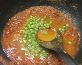 A picture of step 6 of Mutter Paneer.