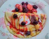 A picture of step 5 of Berry Bliss pan crepe.