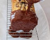 Une image de l'étape 16 de Cake marbré léger avec glaçage rocher.