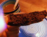 Foto del paso 5 de la receta: Torta individual de algarroba y cacao