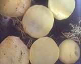 Foto del paso 5 de la receta: Papas Doradas en Mantequilla y Romero