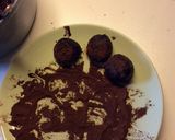 Foto del passaggio 6 della ricetta Tartufini al cioccolato