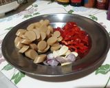 Foto langkah ke 1 dari resep Tumis sosis campur².