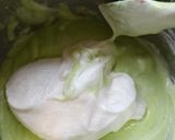 Foto langkah ke 4 dari resep Chiffon Pandan.