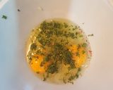 Foto del paso 1 de la receta: Omelette câpres con jugo verde