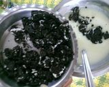 A picture of step 2 of White chocolate fudge.