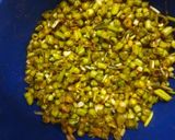A picture of step 3 of Crunchy French Beans Spring Onions Pakoras (Fritters).