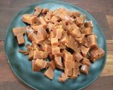 Foto langkah ke 1 dari resep Simple Creamy Nian Gao Recipe.