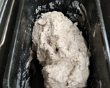 Foto del paso 1 de la receta: Pan semi integral con semillas