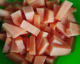 Foto langkah ke 1 dari resep Taiwanese Papaya Milk (mù guā niú năi) Smoothie.