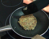 Foto del paso 6 de la receta: TORTITAS DE CALABACÍN Y ZANAHORIA ¡¡BUENÍSIMAS!! 😋💚