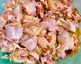 Hình bước làm 1 của món Gà kho xả kiểu miền Nam