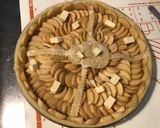 Une image de l'étape 8 de Tarte skull aux pommes et prunes pâte sablée aux amandes.