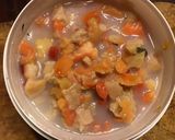 A picture of step 4 of California Farm Saffron Clam Chowder.