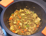 Foto del paso 4 de la receta: Salteado de lentejas con pollo y verduras con un toque de curry