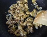 Foto del paso 3 de la receta: Berenjena rellenas de bacon gratinadas con cheddar