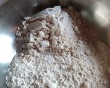 A picture of step 2 of Aloo matar parcels.