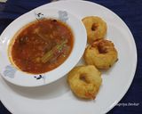 A picture of step 4 of Medu vada sambar.