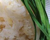 A picture of step 2 of White fungus soup (dessert).
