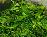 Foto langkah ke 3 dari resep Tumis Kangkung.