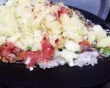 A picture of step 3 of Aloo ka bharta.