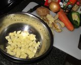 A picture of step 1 of Carrot & Potato Curry.