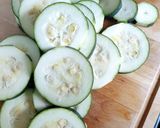 Une image de l'étape 1 de Courgettes façon pizzas 🍕.