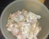 Foto del paso 1 de la receta: Muslos de pollo en salsa con papas paja