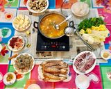 Hình bước làm 4 của món Lẩu Hải Sản