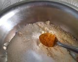 A picture of step 2 of Dhokla chat chatore.