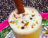 वनीला मिल्क शेक (vanilla milkshake recipe in Hindi) रेसिपी चरण 4 फोटो