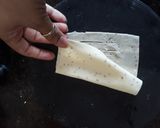 A picture of step 4 of Potato candy.