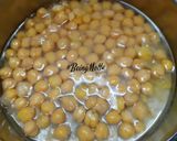 A picture of step 1 of Zero Oil / Ghee Chana Masala with Puri.