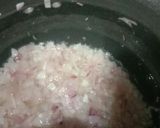 A picture of step 1 of Sindhi makhana curry.