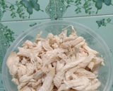 Foto langkah ke 2 dari resep Ayam Suwir Pedas.