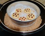ভ্যানিলা এন্ড চকোলেট স্টাফড্  কুকিজ (vanilla and chocolate stuffed cookies recipe in Bengali) রেসিপির ধাপ 3 ছবি