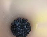 Áfonyás limonádé recept fázis 1 fotója