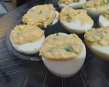 Foto del paso 4 de la receta: Huevos rellenos, rápidos y muy ricos