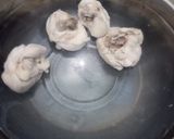 Foto langkah ke 1 dari resep Asem Asem Daging Ayam.