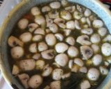 Tejfölös gombaleves gazdagon recept fázis 4 fotója