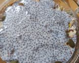 A picture of step 4 of Chia milet oats breakfast bowl.