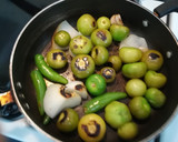 Foto del paso 1 de la receta: Salsa verde asada