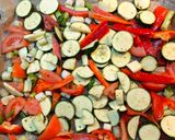 Tepsis húsgolyók zöldségekkel mediterrán módra recept fázis 5 fotója