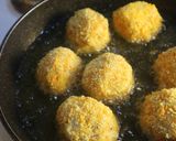 Foto langkah ke 6 dari resep 107. Fried Mac & Cheese.