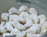 Foto langkah ke 6 dari resep Putri Salju 2 Bahan Tanpa Oven👍(Lembutt Renyah Pass Mantapp😋).