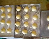 Foto langkah ke 3 dari resep Donat kentang empuk...