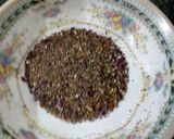 A picture of step 3 of Thandai.