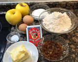 Foto del paso 1 de la receta: Delicias de manzana y pasas con licor de naranja