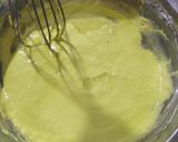 Foto langkah ke 2 dari resep Chiffon Cake Pandan - Lembut seperti kapas.
