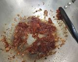 Foto langkah ke 2 dari resep Nasi Goreng Sambal Sisa.